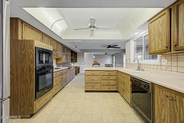 Property Slideshow image 2 of 24 | 12523 w parkwood dr, Sun City West, AZ, 85375