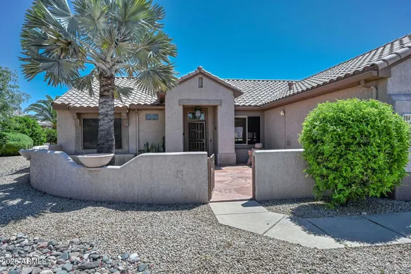 Property Slideshow image 3 of 44 | 20419 n shadow mountain dr, Surprise, AZ, 85374