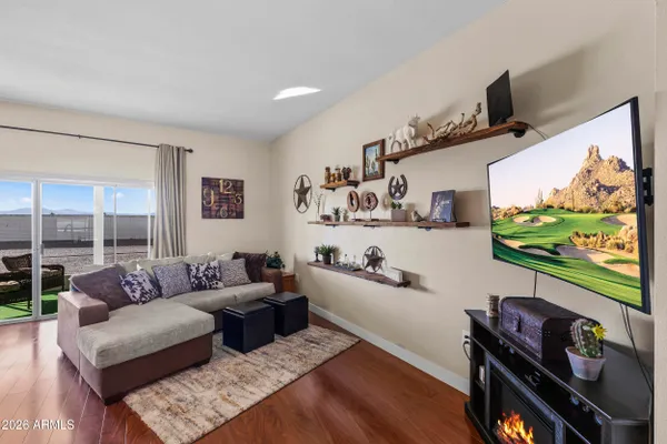 Property Slideshow image 3 of 25 | 11153 w palmeras dr, Sun City, AZ, 85373