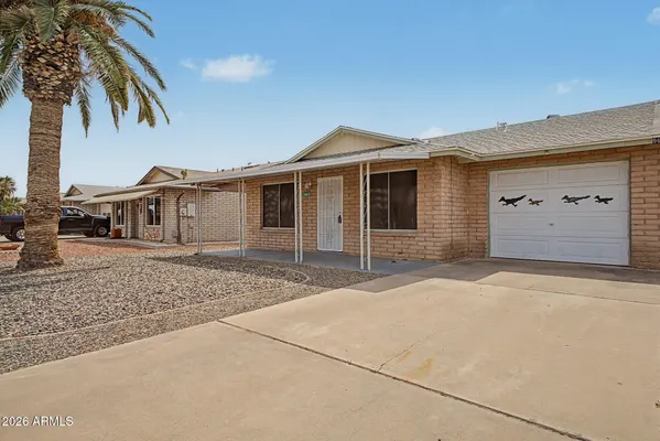 Property Slideshow image 2 of 40 | 9605 w mountain view rd b, Peoria, AZ, 85345