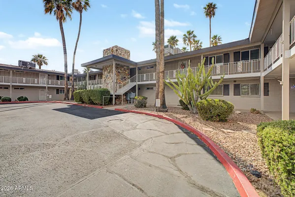 Property Slideshow image 2 of 37 | 10862 n fairway ct, Sun City, AZ, 85351