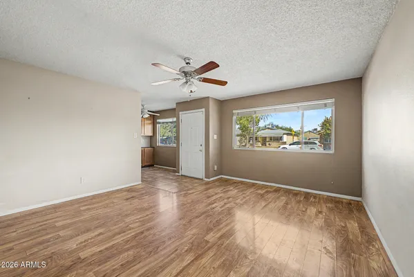 Property Slideshow image 3 of 23 | 10316 n 97th dr a, Peoria, AZ, 85345