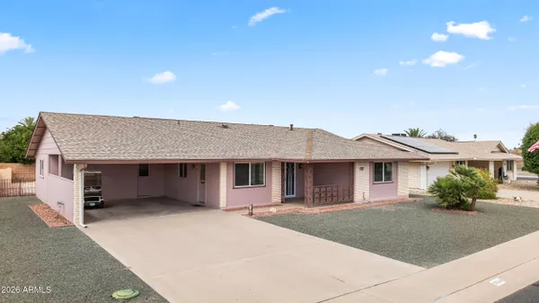 Property Slideshow image 2 of 48 | 9904 w shiprock dr, Sun City, AZ, 85351