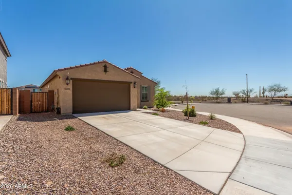 Property Slideshow image 2 of 41 | 28273 n 132nd ln, Peoria, AZ, 85383
