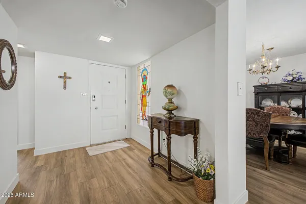 Property Slideshow image 3 of 31 | 7806 e coolidge st, Scottsdale, AZ, 85251