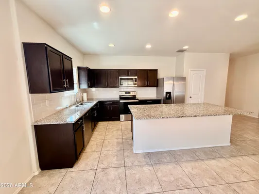 Property Slideshow image 3 of 13 | 268 s san jose ln, Casa Grande, AZ, 85194