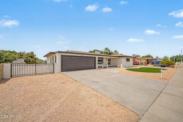 Property Slideshow image 2 of 27 | 818 n 62nd st, Mesa, AZ, 85205