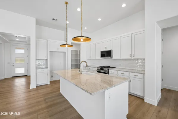 Property Slideshow image 2 of 32 | 5648 w posse dr, Eloy, AZ, 85131