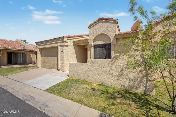 Property Slideshow image 3 of 40 | 1021 s greenfield rd 1198, Mesa, AZ, 85206