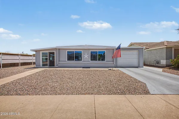 Property Slideshow image 2 of 31 | 2653 n armour ave, Mesa, AZ, 85215
