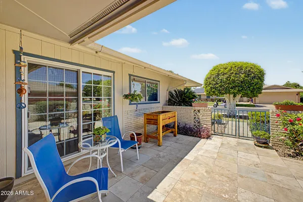 Property Slideshow image 3 of 36 | 10418 w el capitan cir, Sun City, AZ, 85351