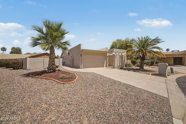 Property Slideshow image 3 of 62 | 26433 s truro dr, Sun Lakes, AZ, 85248