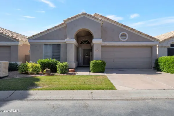 Property Slideshow image 2 of 21 | 14457 w buffalo trl, Surprise, AZ, 85374