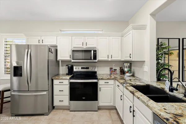Property Slideshow image 2 of 27 | 15145 w cactus ridge way, Surprise, AZ, 85374