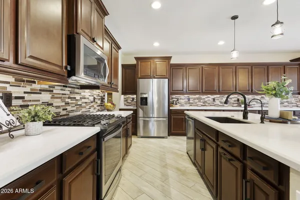 Property Slideshow image 3 of 67 | 10304 e tupelo ave, Mesa, AZ, 85212