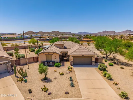 Property Slideshow image 2 of 55 | 1197 w desert lily dr, San Tan Valley, AZ, 85143