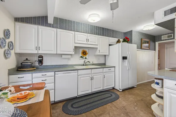 Property Slideshow image 3 of 46 | 19826 n signal butte cir, Sun City, AZ, 85373