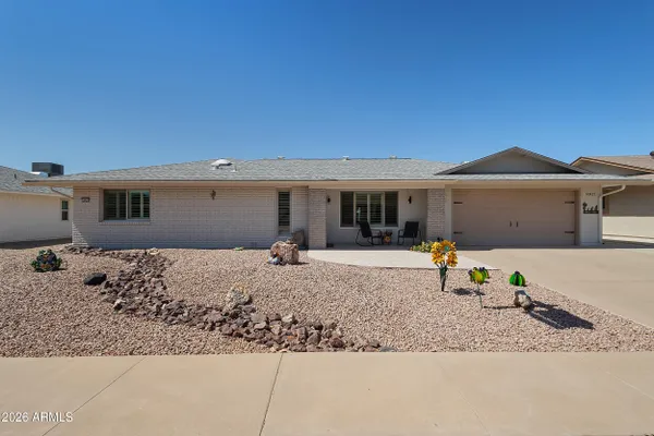 Property Slideshow image 3 of 22 | 10421 w concho cir, Sun City, AZ, 85373