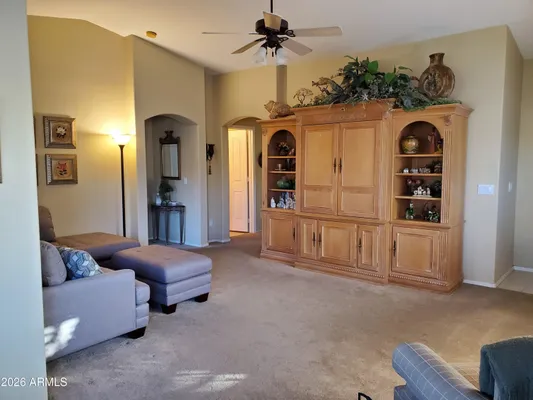 Property Slideshow image 2 of 20 | 1460 e doral dr, Chandler, AZ, 85249
