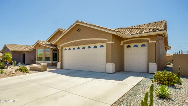 Property Slideshow image 3 of 27 | 10927 e plata ave, Mesa, AZ, 85212