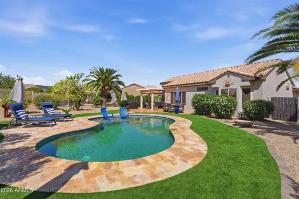 Property Slideshow image 2 of 34 | 17724 n sundown ct, Surprise, AZ, 85374