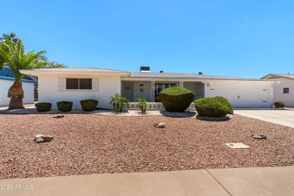 Property Slideshow image 2 of 30 | 6647 e dallas st, Mesa, AZ, 85205
