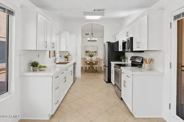 Property Slideshow image 2 of 32 | 19532 n 88th dr, Peoria, AZ, 85382