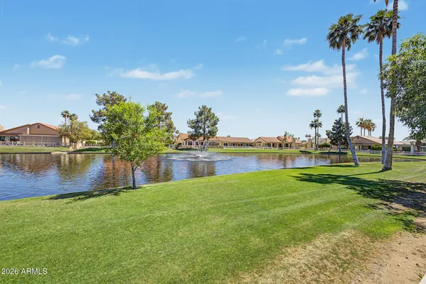 Property Slideshow image 3 of 43 | 25241 s hollygreen dr, Sun Lakes, AZ, 85248