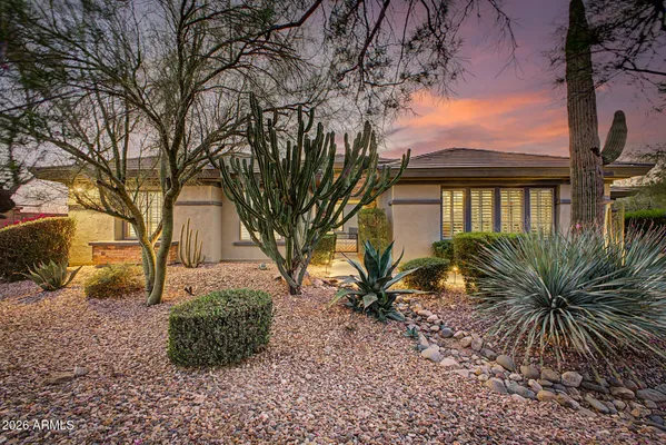 Property Slideshow image 2 of 111 | 40802 n thunder hills ct, Phoenix, AZ, 85086