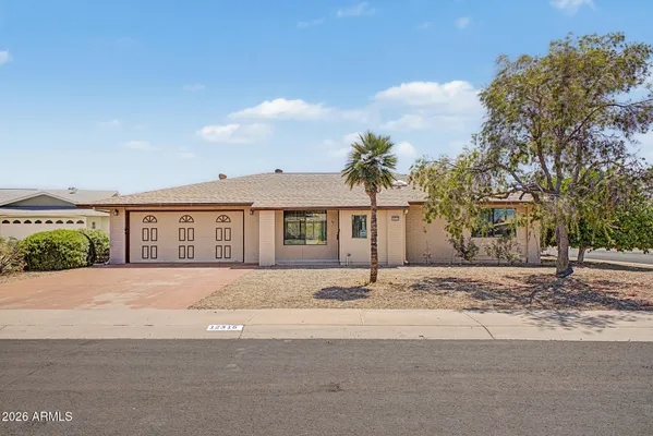 Property Slideshow image 2 of 47 | 12315 w ginger dr, Sun City West, AZ, 85375