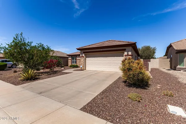Property Slideshow image 2 of 57 | 3574 e county down dr, Chandler, AZ, 85249