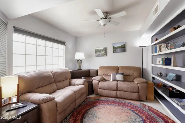 Property Slideshow image 3 of 18 | 17103 n moccasin trl, Surprise, AZ, 85374