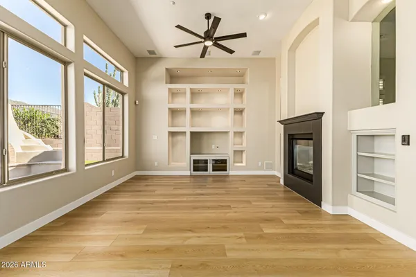 Property Slideshow image 3 of 30 | 2302 w hazelhurst dr, Anthem, AZ, 85086
