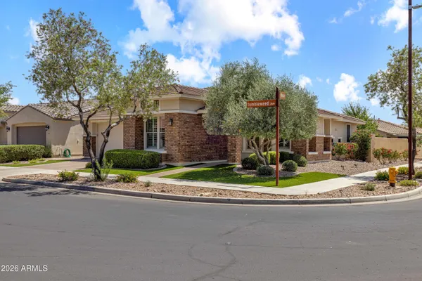 Property Slideshow image 2 of 49 | 10255 e tumbleweed ave, Mesa, AZ, 85212