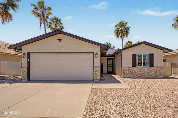 Property Slideshow image 2 of 4 | 26410 s new town dr, Sun Lakes, AZ, 85248