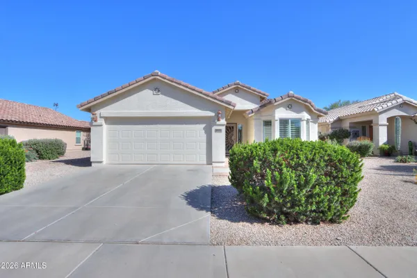 Property Slideshow image 2 of 54 | 2433 e hancock trl, Casa Grande, AZ, 85194