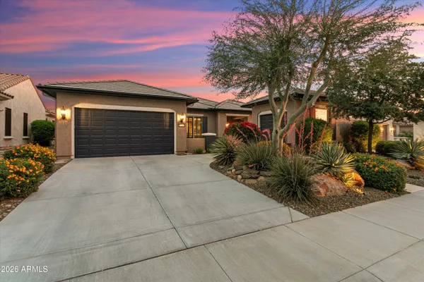 Property Slideshow image 3 of 56 | 27165 w tonopah dr, Buckeye, AZ, 85396