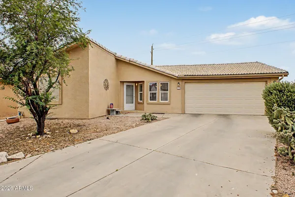 Property Slideshow image 3 of 36 | 2101 s meridian rd 45, Apache Junction, AZ, 85120