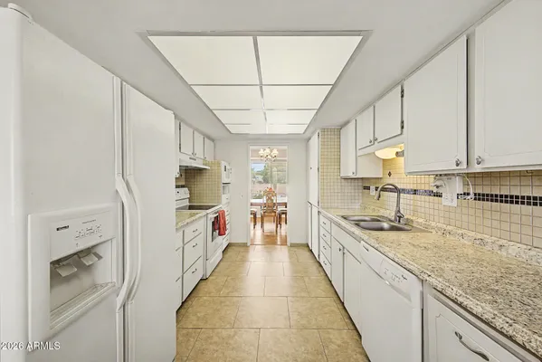 Property Slideshow image 2 of 46 | 10729 w wedgewood dr, Sun City, AZ, 85351
