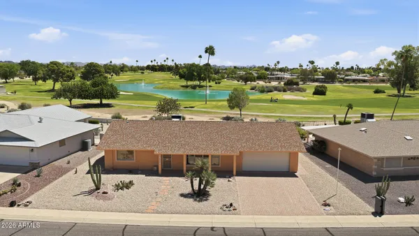 Property Slideshow image 2 of 17 | 18221 n willowbrook dr, Sun City, AZ, 85373