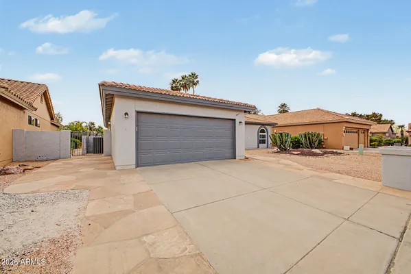 Property Slideshow image 2 of 31 | 10819 e twilight dr, Sun Lakes, AZ, 85248