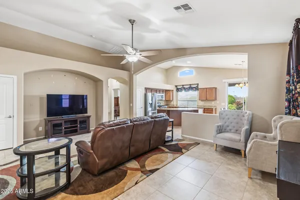 Property Slideshow image 3 of 43 | 18273 n canal dr, Surprise, AZ, 85374
