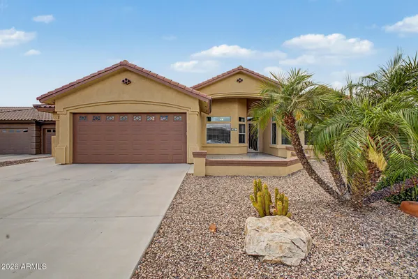 Property Slideshow image 2 of 37 | 2746 s elderwood cir, Mesa, AZ, 85209