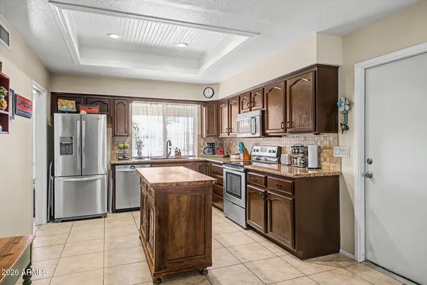 Property Slideshow image 2 of 50 | 8218 e madero ave, Mesa, AZ, 85209