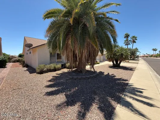 Property Slideshow image 2 of 28 | 14935 w buttonwood dr, Sun City West, AZ, 85375