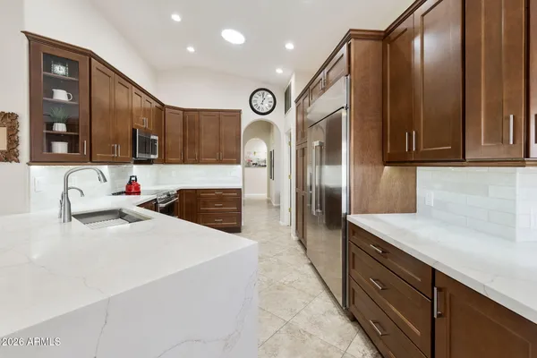 Property Slideshow image 2 of 77 | 10909 e watford dr, Sun Lakes, AZ, 85248