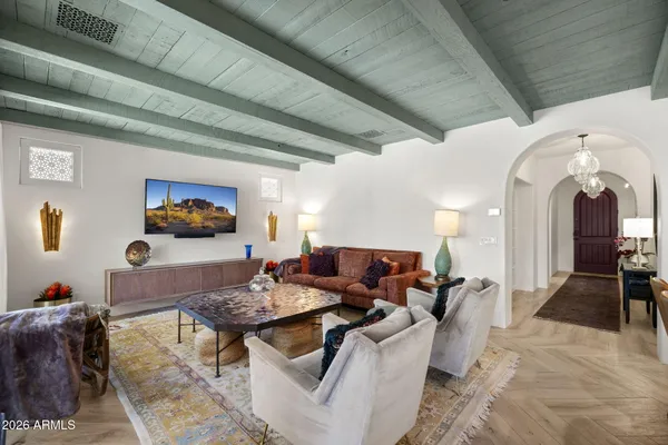 Property Slideshow image 3 of 69 | 313 e lime ct, Queen Creek, AZ, 85140