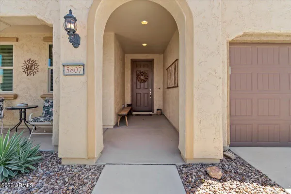 Property Slideshow image 2 of 33 | 5807 w cinder brook way, Florence, AZ, 85132