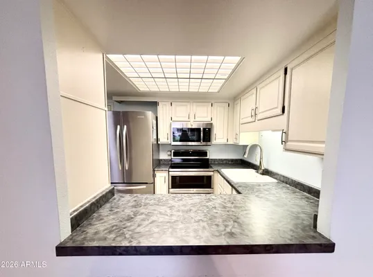 Property Slideshow image 3 of 33 | 10330 w thunderbird blvd a132, Sun City, AZ, 85351
