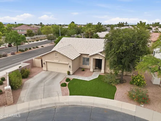 Property Slideshow image 3 of 50 | 1012 e winged foot dr, Chandler, AZ, 85249